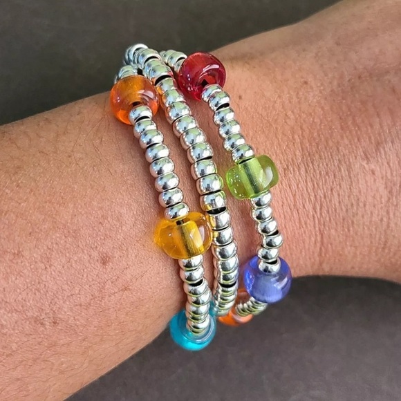 MULTIVITAMIN • Bohemian Bracelet • Silver and Glass Beads - Picture 9 of 15